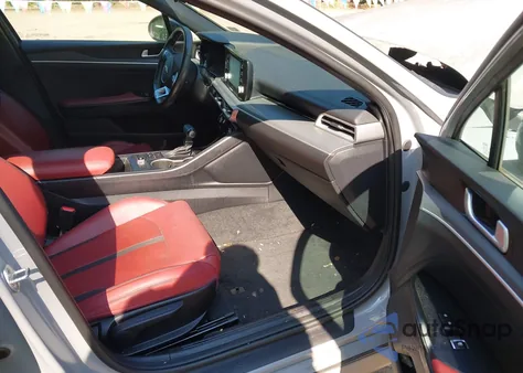 2021 Kia K5 Gt Line из США, поврежденный, VIN 5XXG64J26MG023047